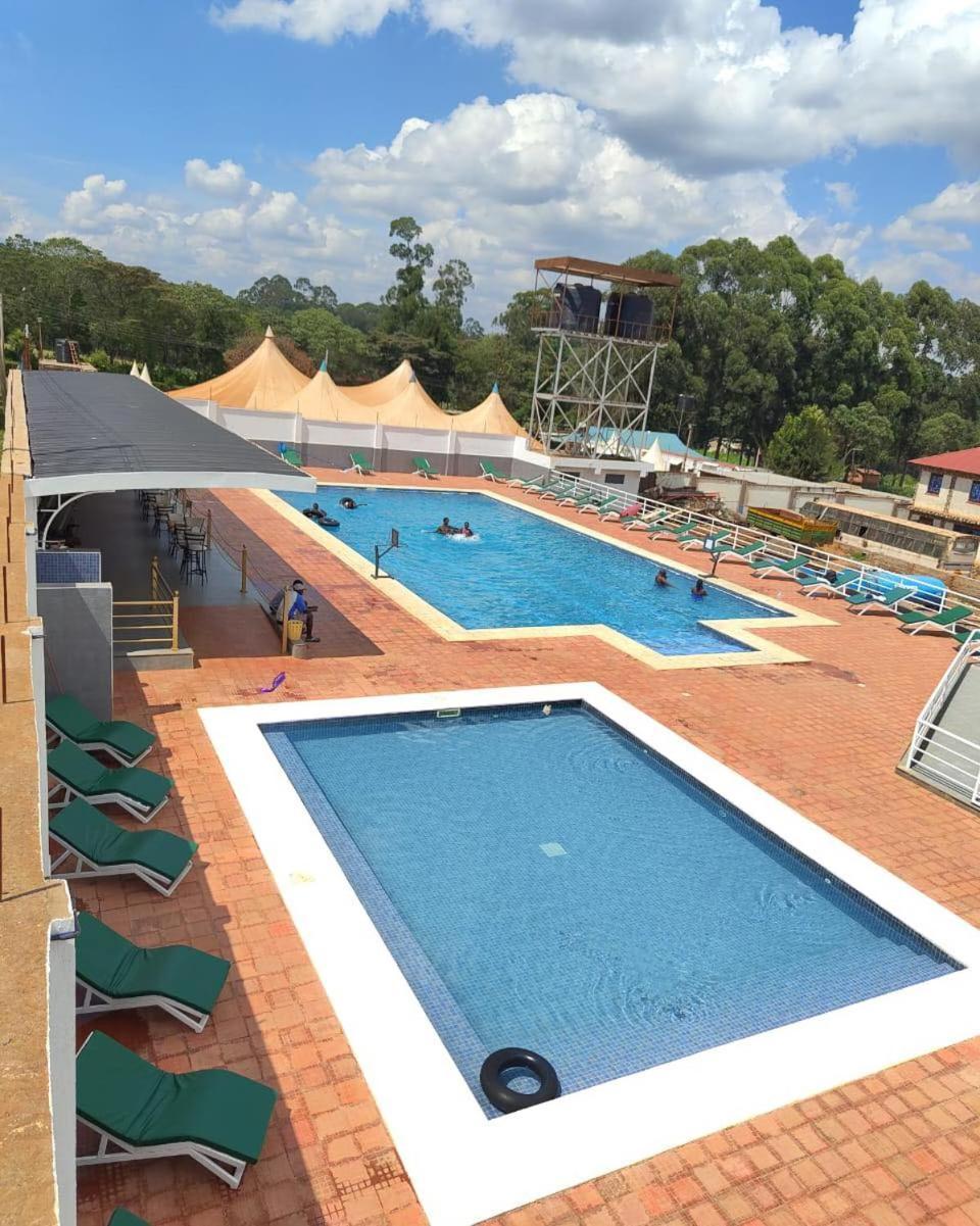 Super Break Hotel Kitale Exterior photo